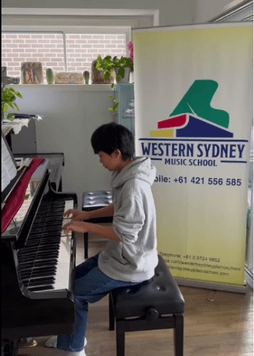 Specialised in piano